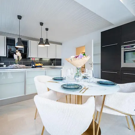 Luniq - Waldglueck Mit Parkplatz - Balkon *