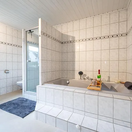 Apartment Luniq - Waldglueck Mit Parkplatz - Balkon
